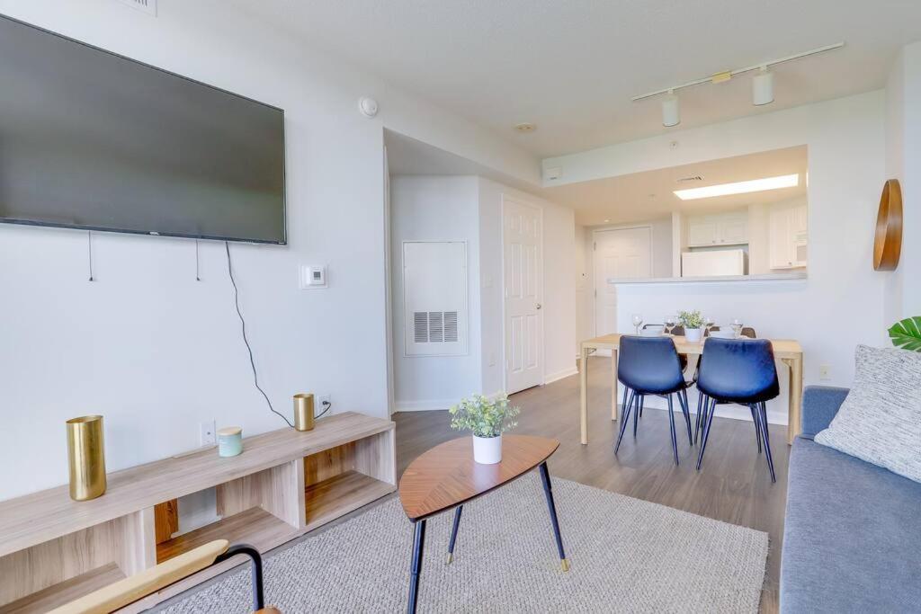 Exclusive Apt In Ballston With Gym Arlington Bagian luar foto